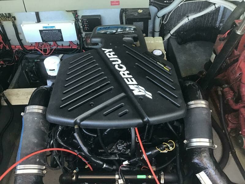 1997 Sea Ray 370 Express