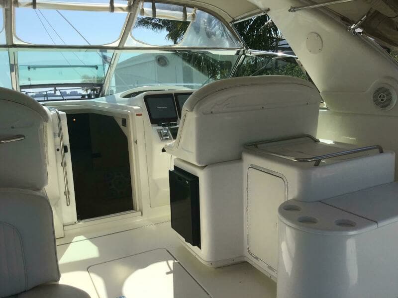 1997 Sea Ray 370 Express