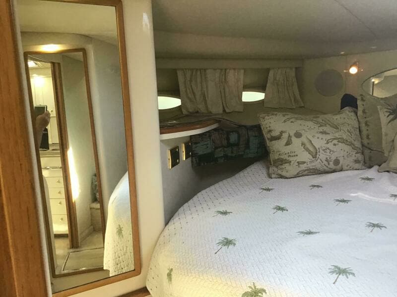 1997 Sea Ray 370 Express