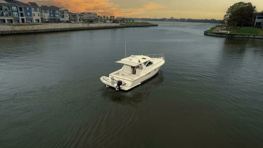 2004 Tiara 3800 Express Sweet & Salty