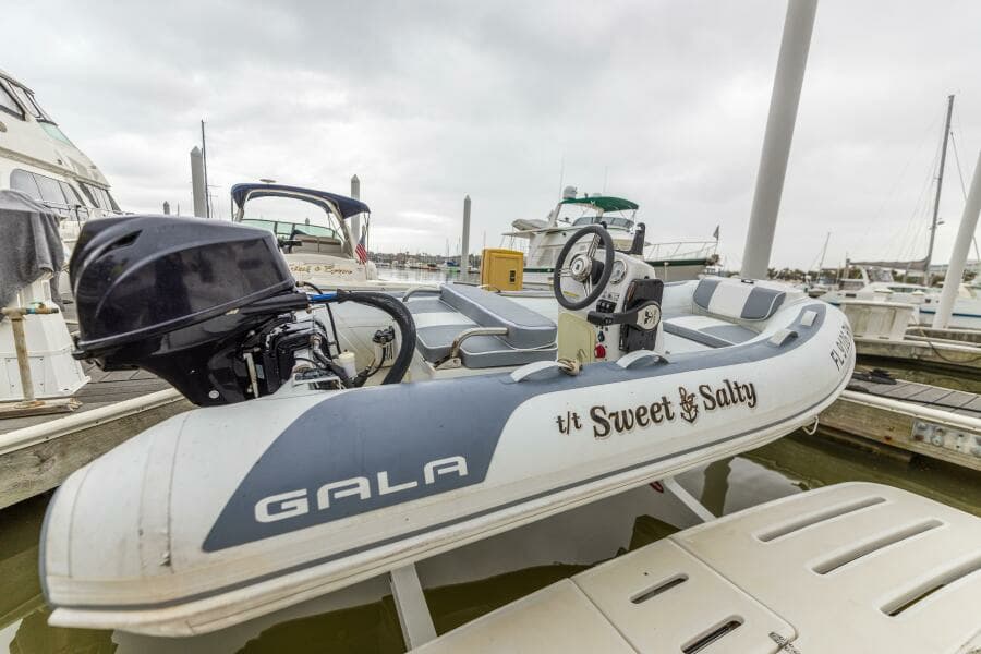 2004 Tiara 3800 Express Sweet & Salty