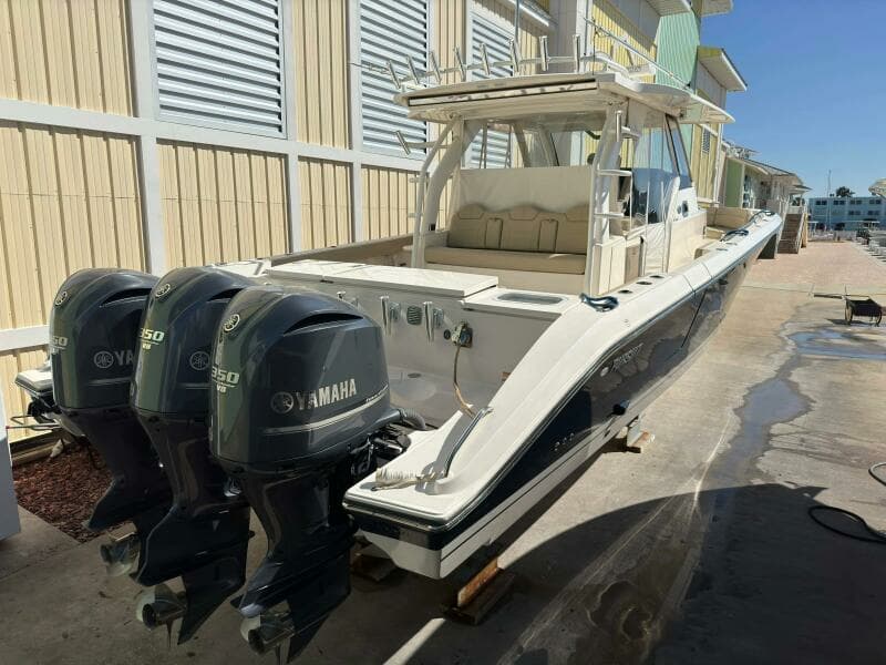 2017 Pursuit S 408 Sport