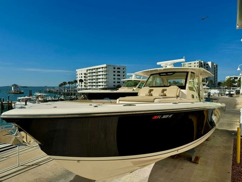 2017 Pursuit S 408 Sport