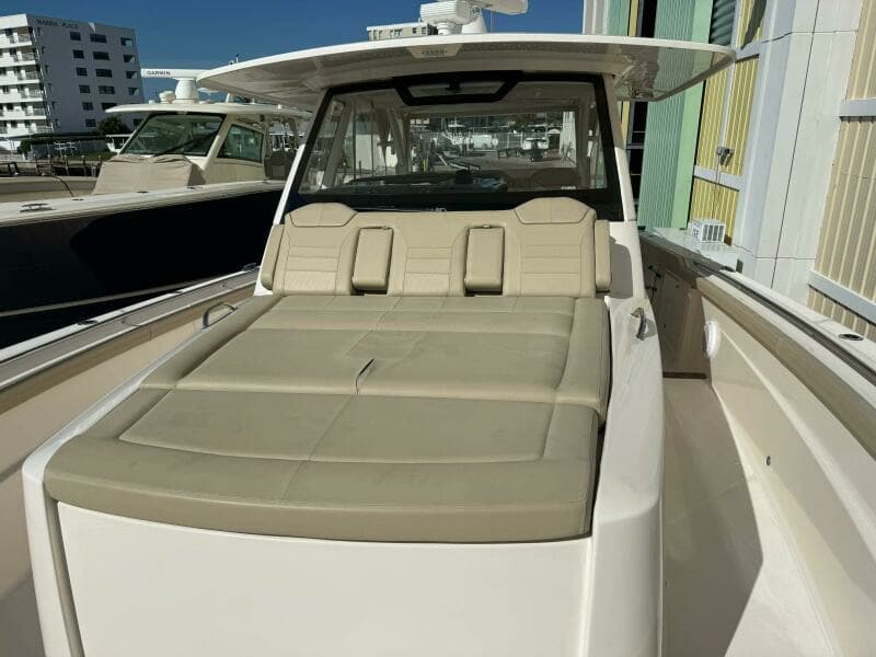 2017 Pursuit S 408 Sport