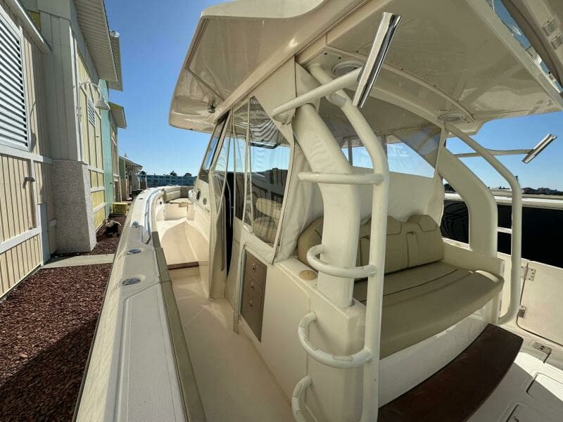 2017 Pursuit S 408 Sport