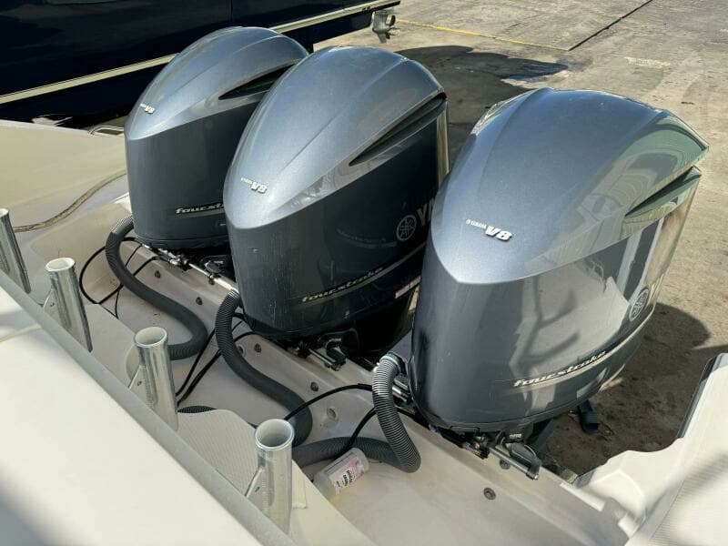 2017 Pursuit S 408 Sport