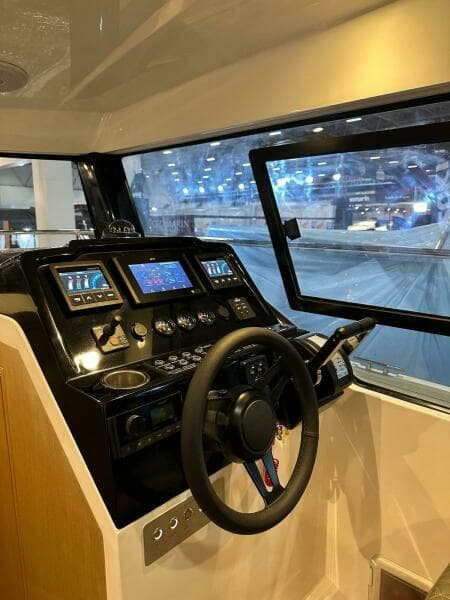 2023 Vento V30 HT Weekender