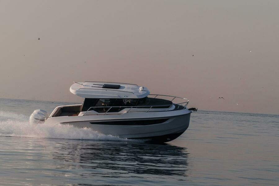 2023 Vento V30 HT Weekender