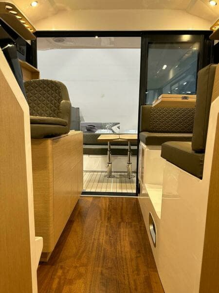 2023 Vento V30 HT Weekender