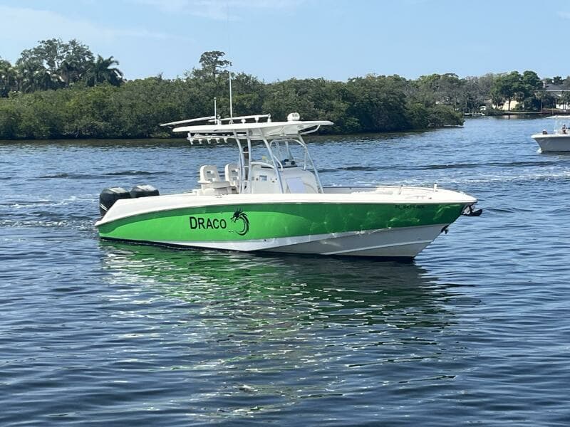 2008 Boston Whaler 32 Outrage