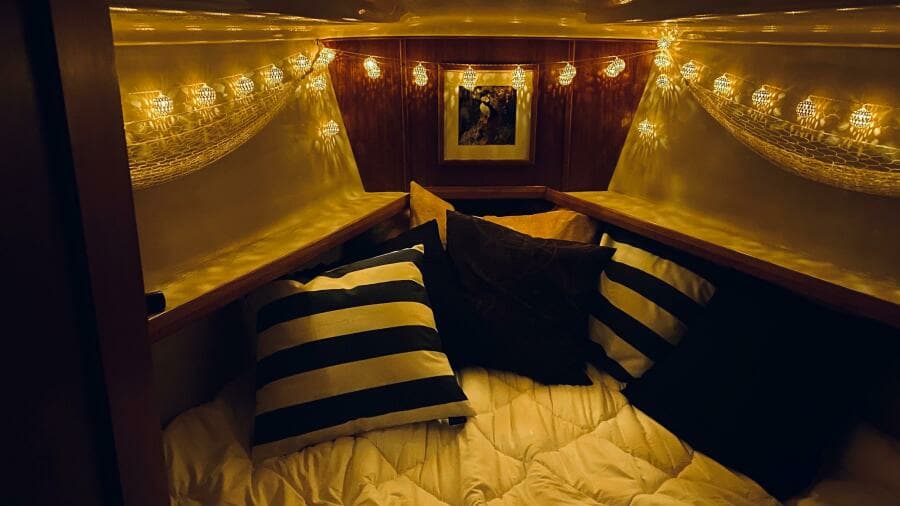 5D5E6807 10E5 4E80 BCED BCA3EAB1BD69