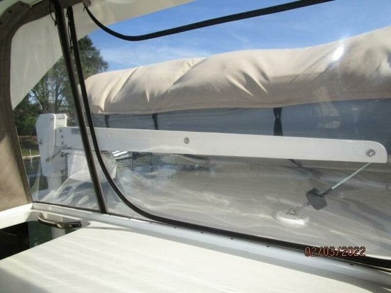 48' Camargue tender crane