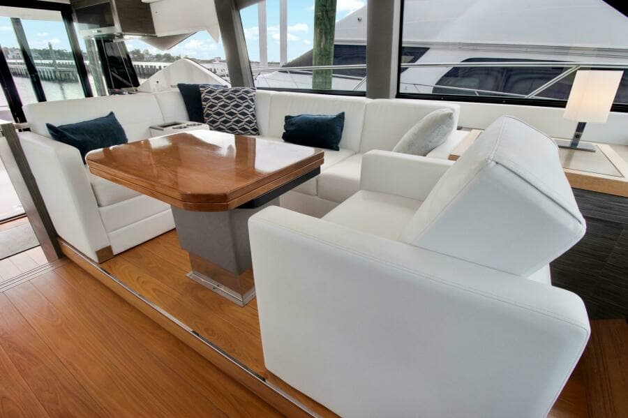 2019 Tiara Yachts 53 Coupe