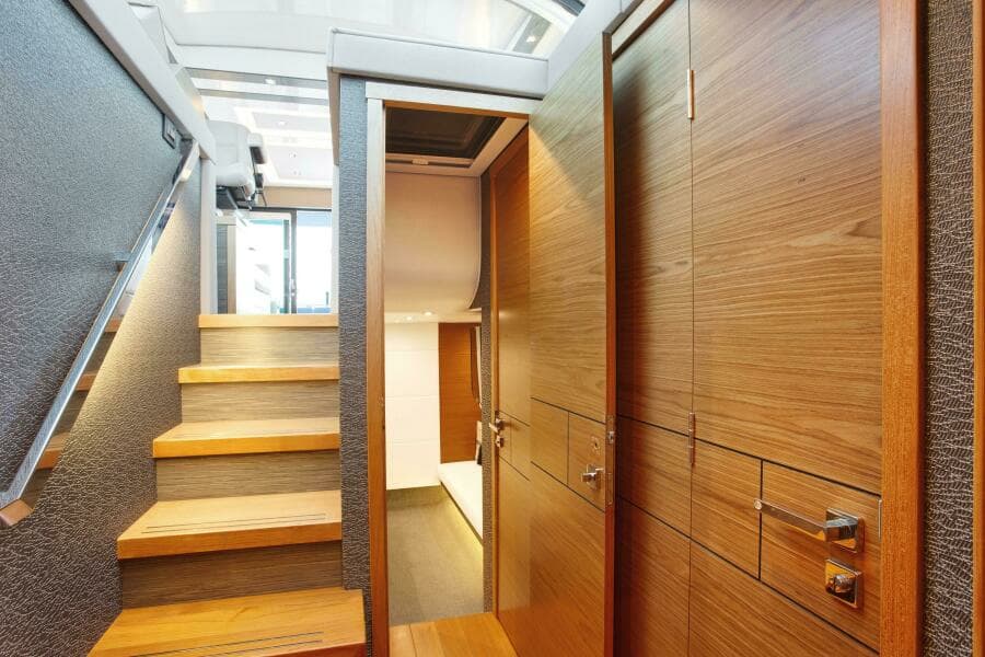 2019 Tiara Yachts 53 Coupe