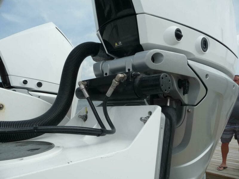 1985 Wellcraft Scarab 34