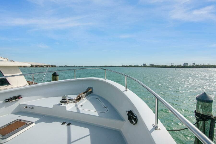 2004 Northern Marine 5700 Expedition