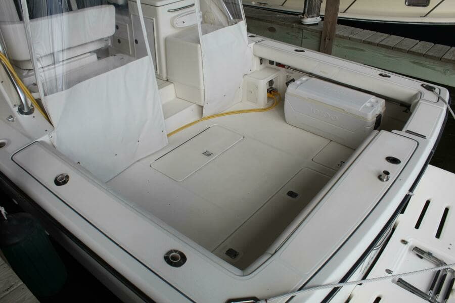 2001 Pursuit 3400 Express