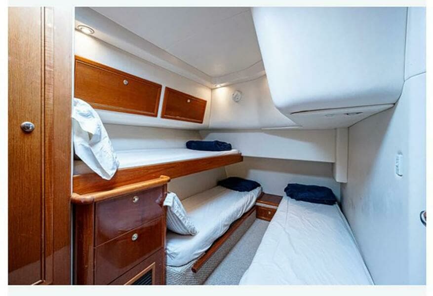 2004 Riviera 42 Convertible