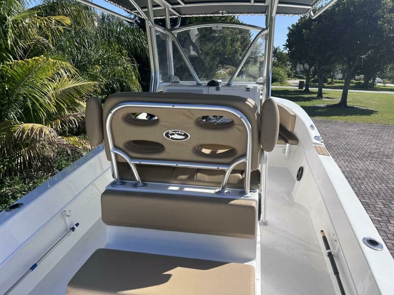 2022 Dusky 278 CENTER CONSOLE