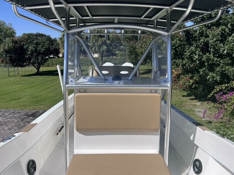 2022 Dusky 278 CENTER CONSOLE