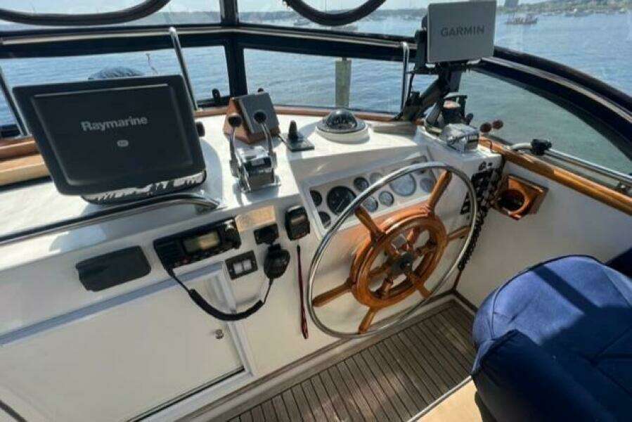 1987 Grand Banks 42 Classic Trawler (Hull #1002)