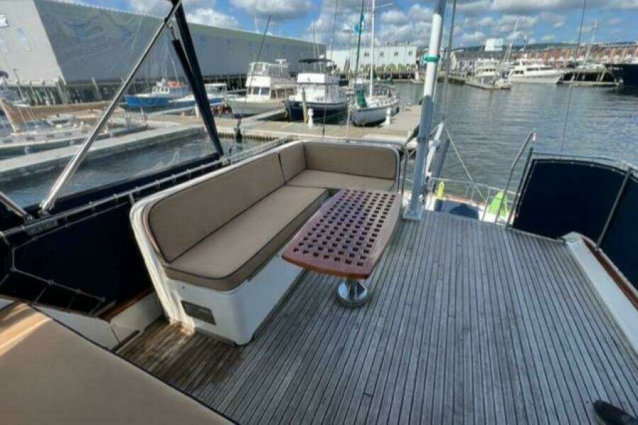 1987 Grand Banks 42 Classic Trawler (Hull #1002)