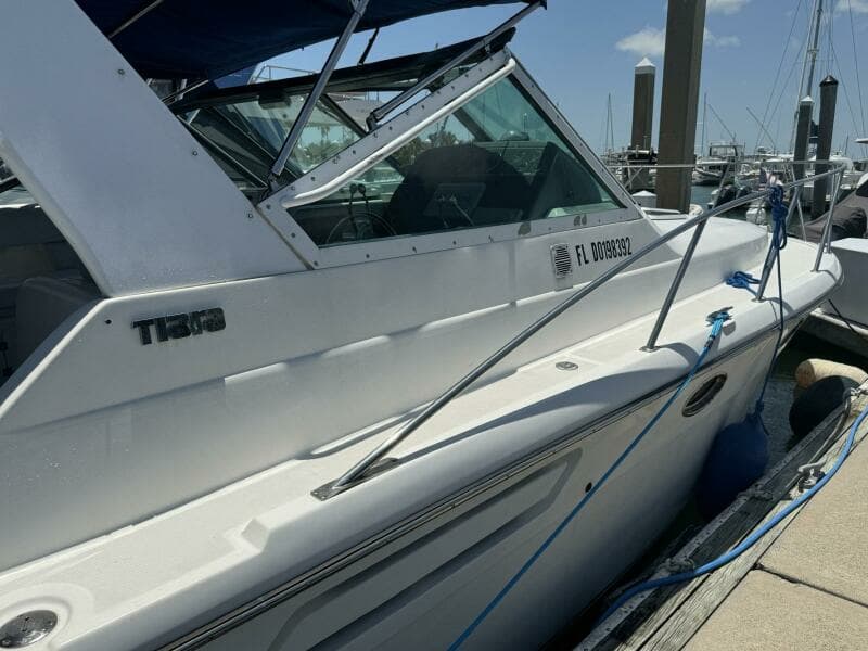 2000 Tiara Yachts 3100 Open