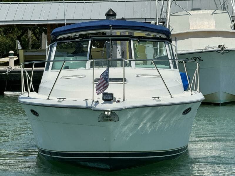 2000 Tiara Yachts 3100 Open