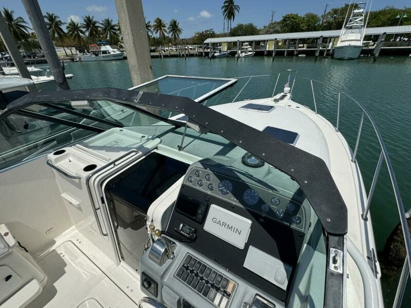 2000 Tiara Yachts 3100 Open