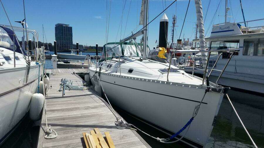 1995 Beneteau Oceanis 351