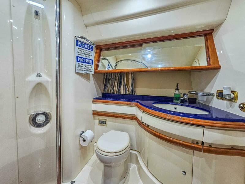2005 Azimut 55 flybridge