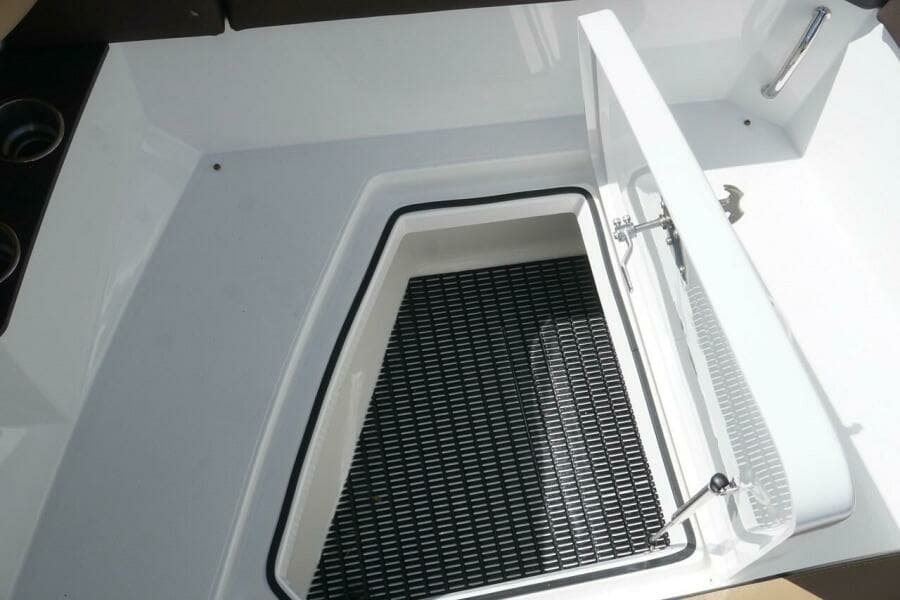 2015 Cruisers Yachts 328 BR