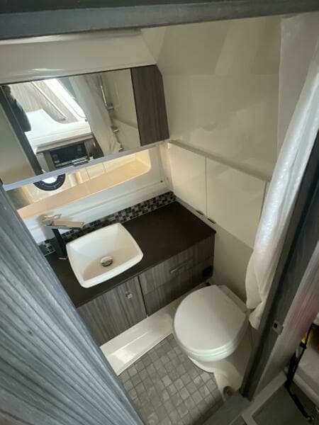 2022 Sea Ray SLX 400