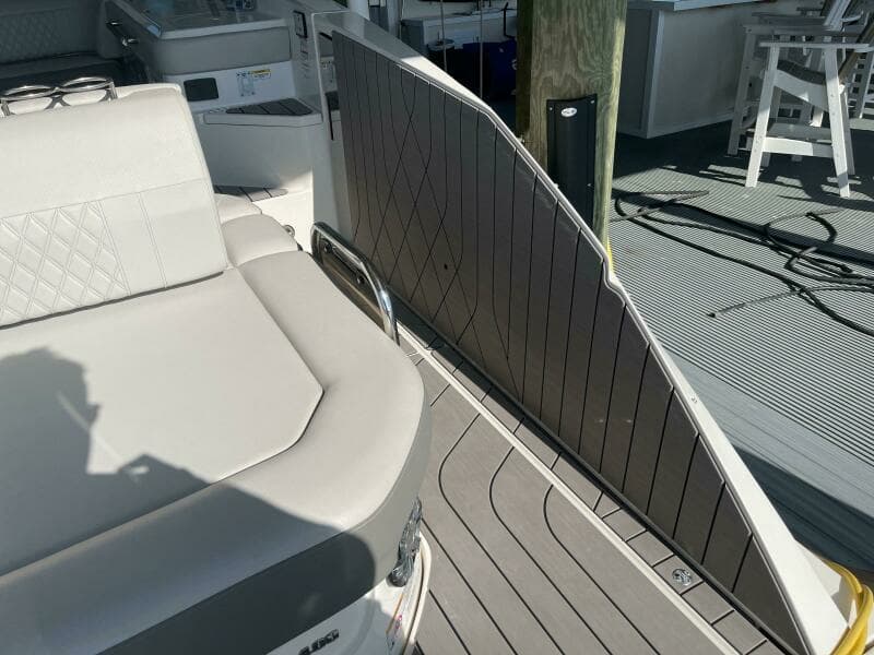 2022 Sea Ray SLX 400