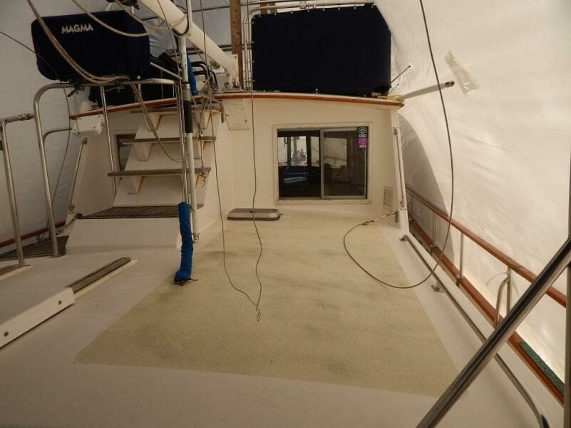 1989 Grand Banks Classic