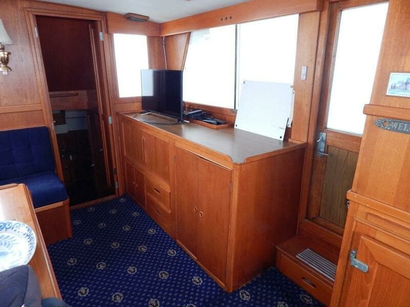 1989 Grand Banks Classic