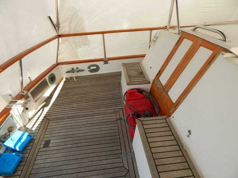 1989 Grand Banks Classic