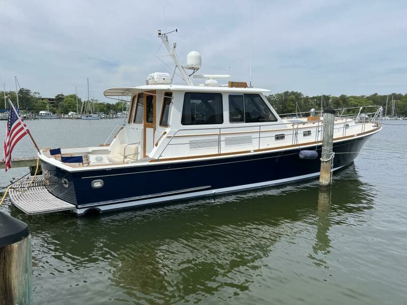 2004 Grand Banks Eastbay 49 SX