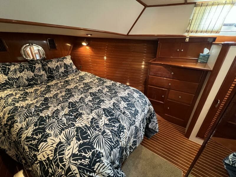 2004 Grand Banks Eastbay 49 SX