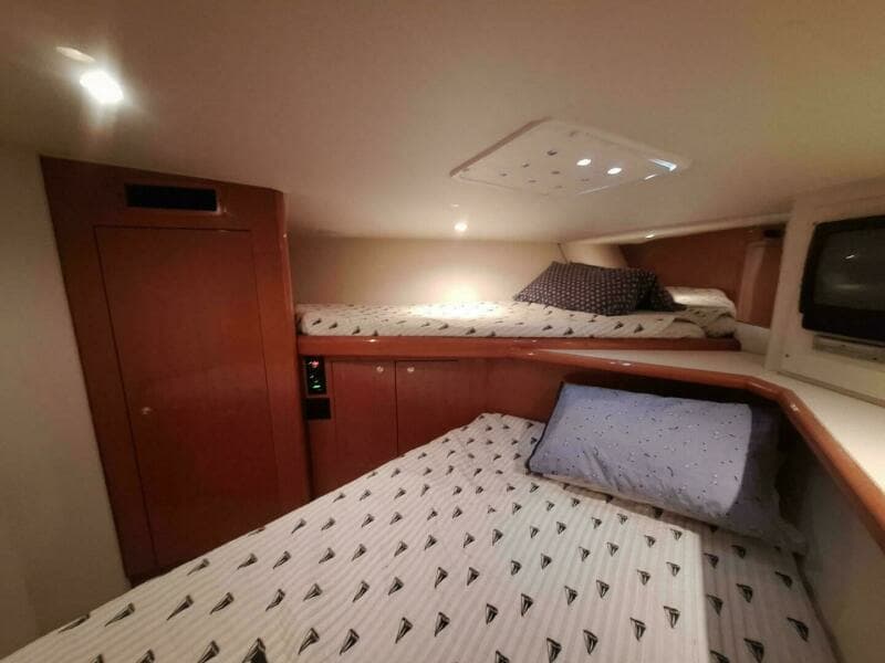 2000 Viking 55 Convertible