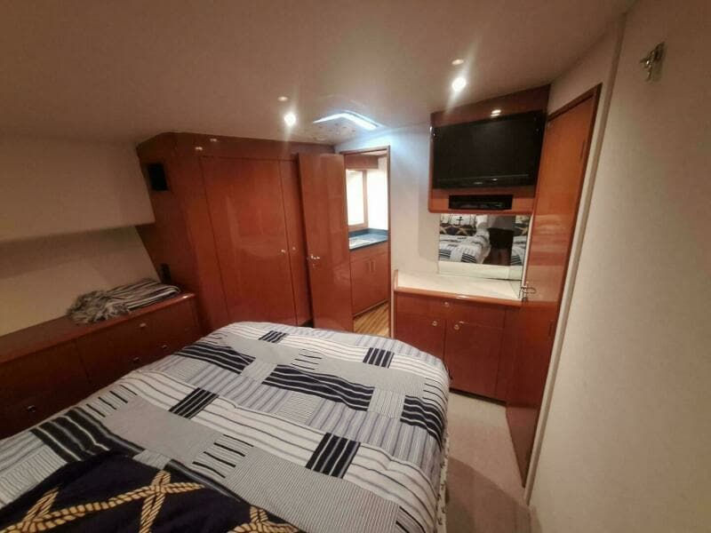 2000 Viking 55 Convertible