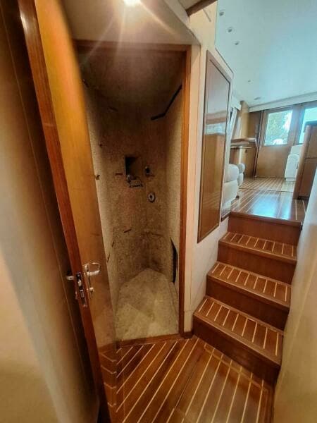 2000 Viking 55 Convertible