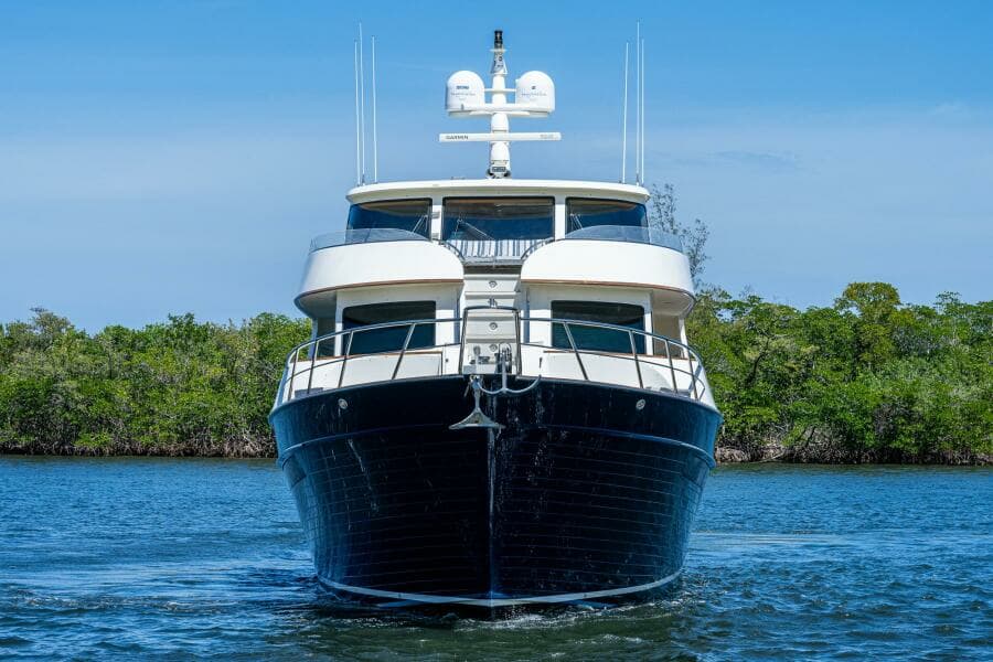 2013 Marlow Explorer Enclosed Bridge (CB)