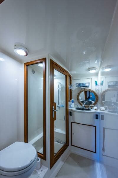 2013 Marlow Explorer Enclosed Bridge (CB)