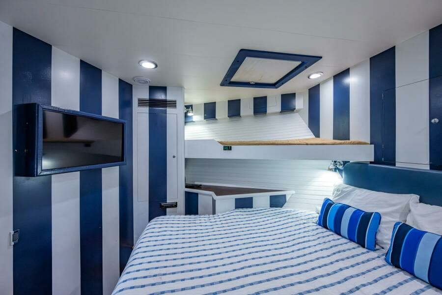 2013 Marlow Explorer Enclosed Bridge (CB)