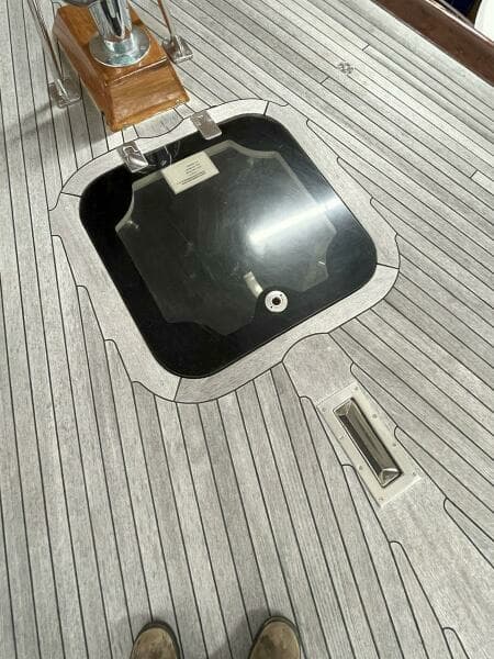 2001 Hinckley Sou'wester 59 CC Sloop