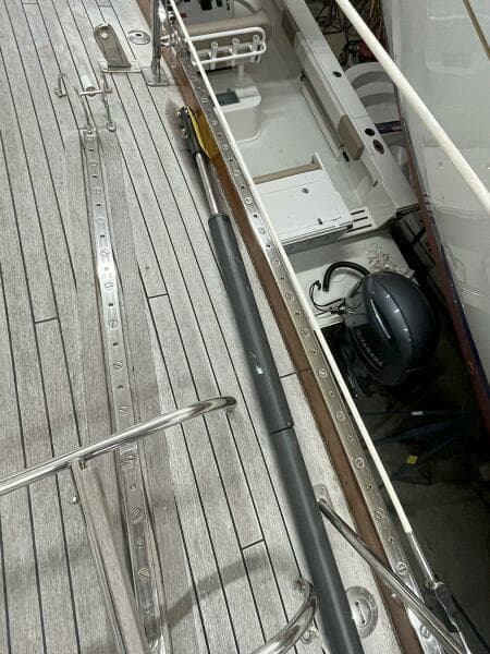 2001 Hinckley Sou'wester 59 CC Sloop