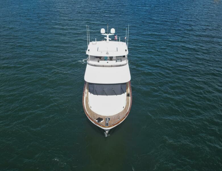 2010 Ocean Alexander 83