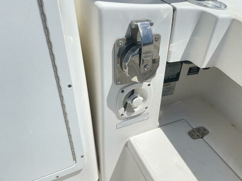 2007 Rampage 38 Express