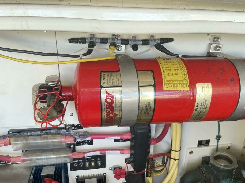 2007 Rampage 38 Express